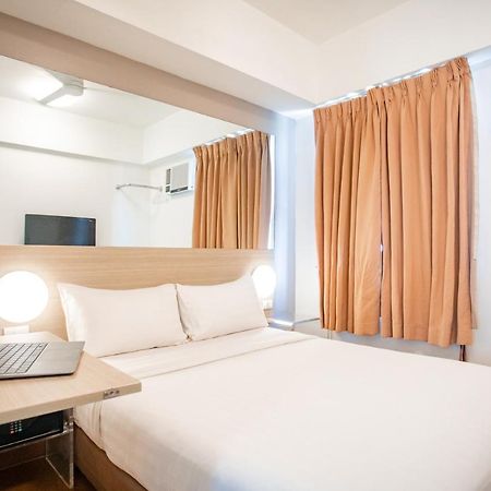 Red Planet Manila Malate Mabini Hotel Buitenkant foto