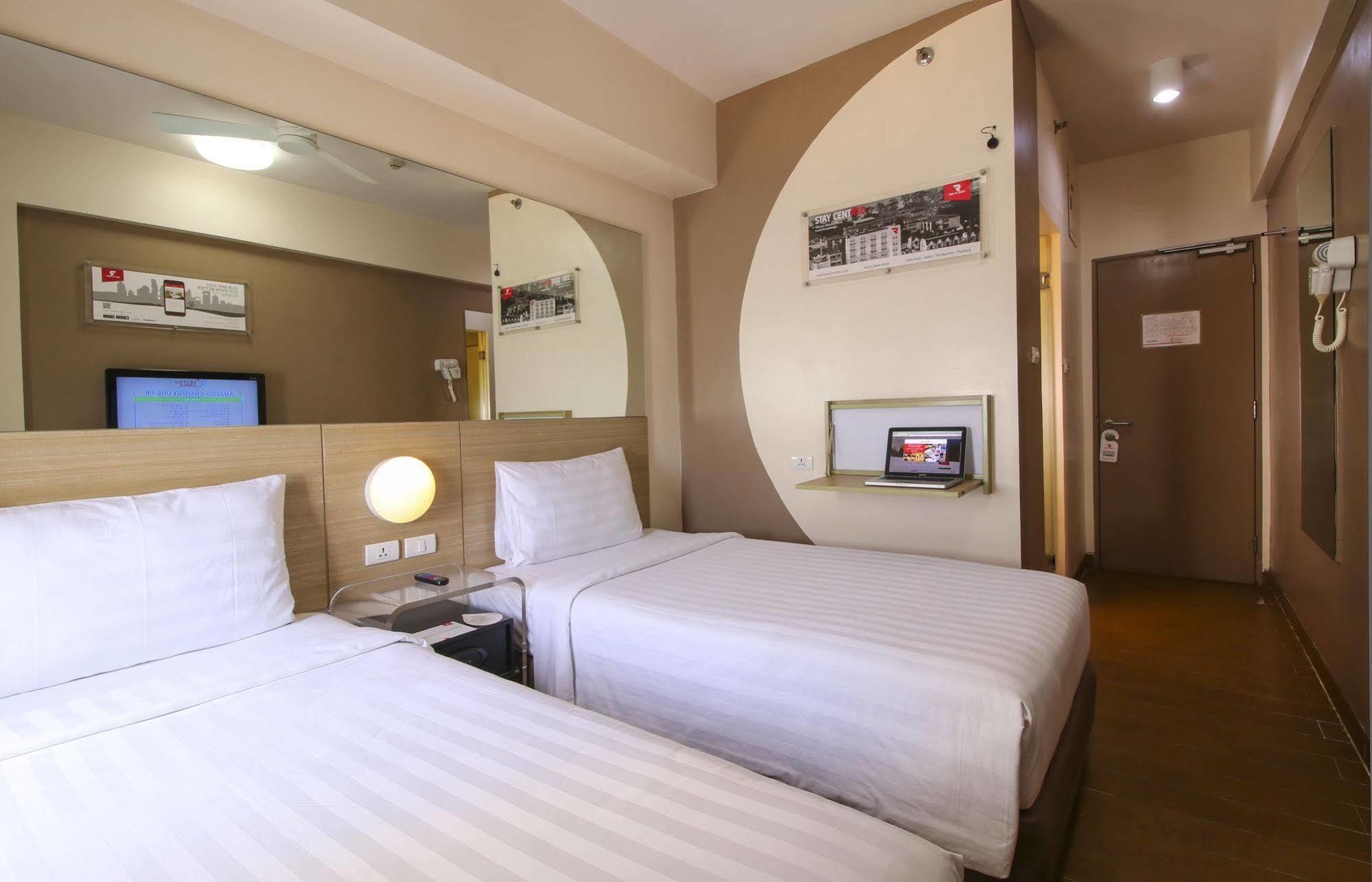 Red Planet Manila Malate Mabini Hotel Buitenkant foto